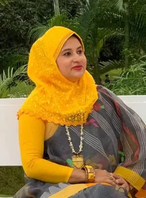 Dr. Ayesha Beg